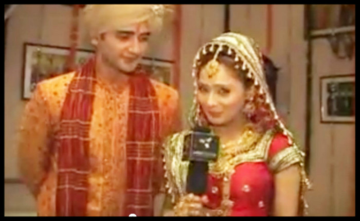 Mona11 - sara khan18