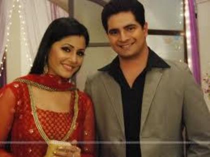 4.Hina and Karan Mehra - Alege 3-Terminat