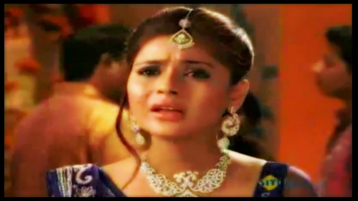 Shona 7 - sara khan18
