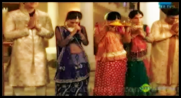 Shona - sara khan18
