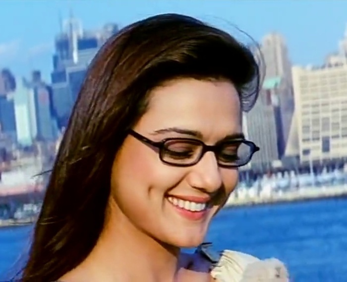 pictures (338) - o-Kal Ho Naa Ho