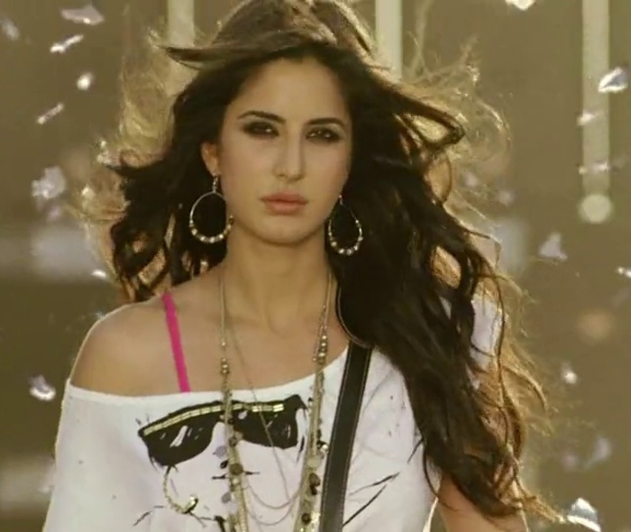 pictures (71) - o-Mere Brother Ki Dulhan