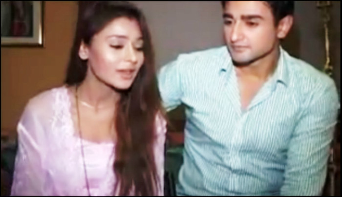 x36 - sara khan18