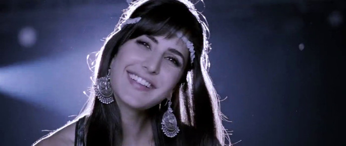 pictures (208) - o-Mere Brother Ki Dulhan