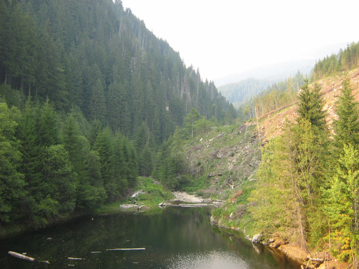Un baraj mai mic, tot pe Lotru - Concediu - Transalpina 2012