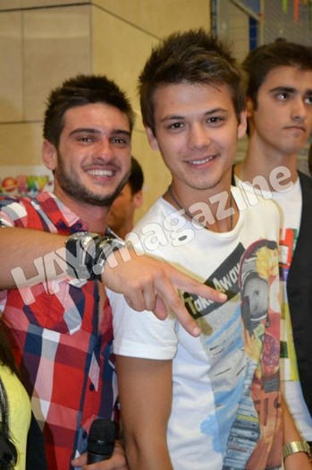 538835_425134137523890_1862547252_n