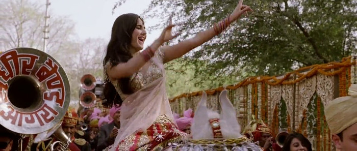 pictures (299) - o-Mere Brother Ki Dulhan