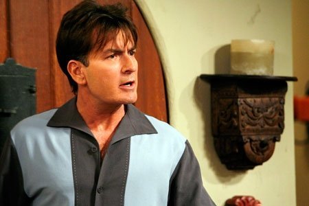 Doi barbati si jumatate