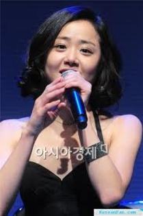 moon-geun-young-28