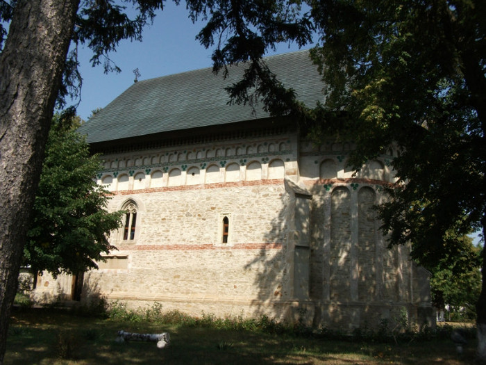 Picture 050 - Manastirea Razboieni