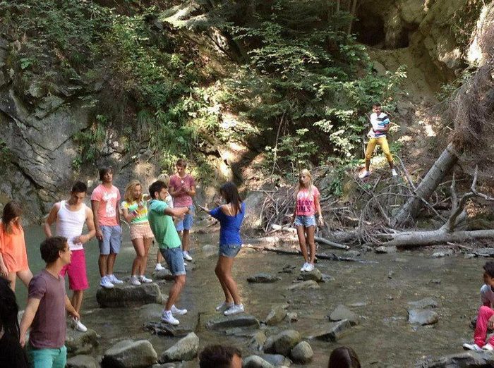 390796_444208232268631_390875875_n