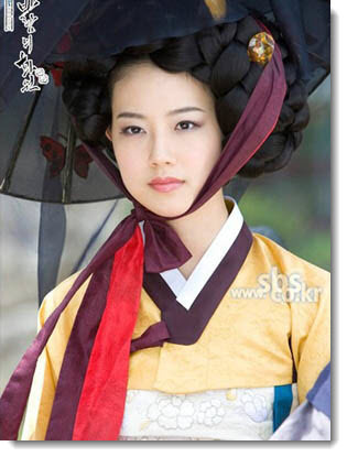 Moon-Chae-Won-painter-of-the-wind - l-Moon Chae Won-l