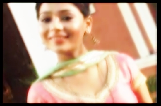 4x - sara khan18