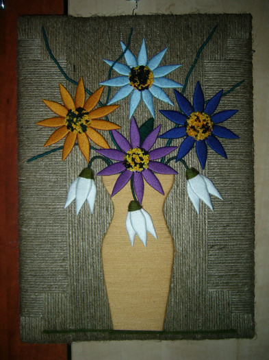 35; dimensiune 30x40 cm
pret 45 lei
