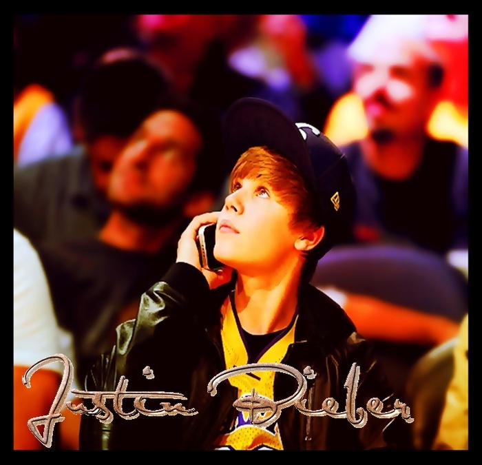 - Da` ce faci acolo? Iti faci implaturi in bot?