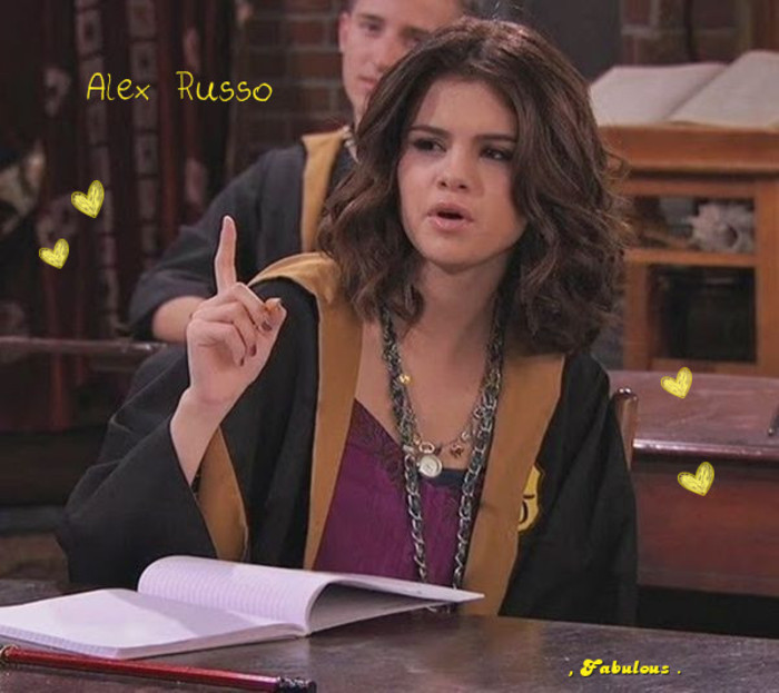 NQAWHHSJQFZIRENHTCP - Alex Russo