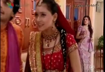 Sara khan (40)