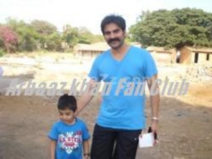  - 0 Arbaaz Khan