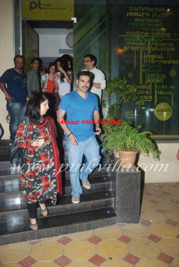 386146_183784881716503_1376682436_n - 0 Arbaaz Khan