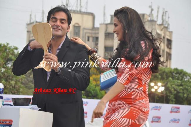 480094_328597283901928_1811578376_n