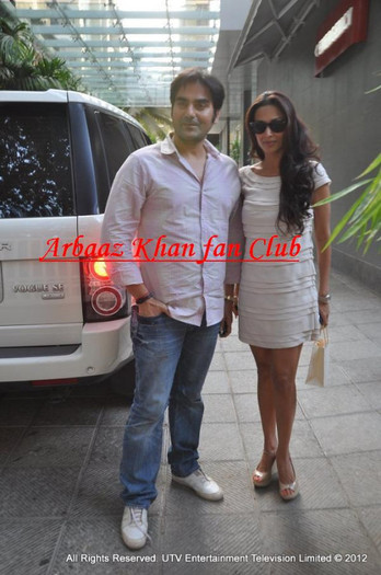 538749_298727053555618_459261105_n