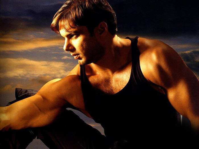 480329_347626081945130_1628985743_n