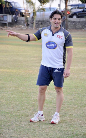 533800_354508367923568_1666972691_n