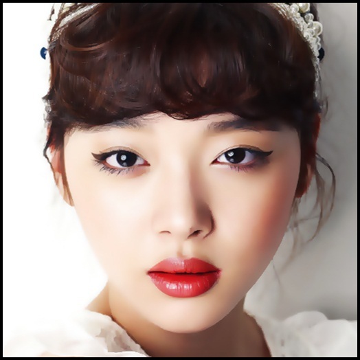 - Waa,MinHo oppa.. :-? Suna bine :))