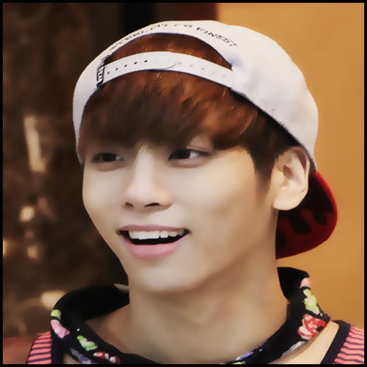 - bine.. pai,secretul e ca... Sulli il place pe Yesung..