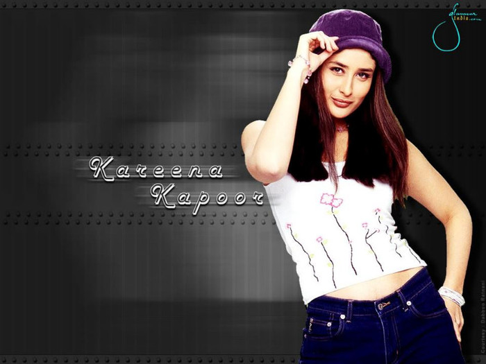 185396_271649262937022_292952047_n - Kareena Kapoor 2