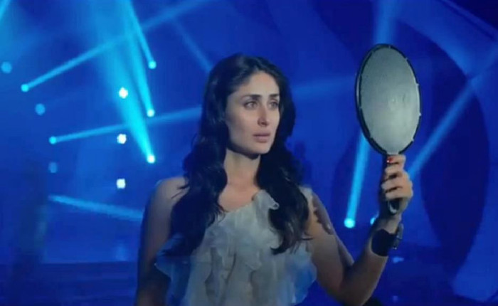 284783_277625309006084_298542093_n - Kareena Kapoor 2