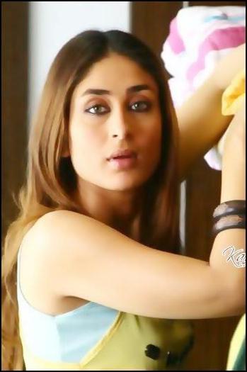 484516_273470349421580_516797103_n - Kareena Kapoor 3