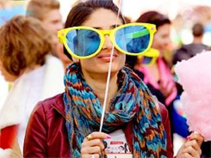 531446_271139622987986_468246450_n - Kareena Kapoor 3
