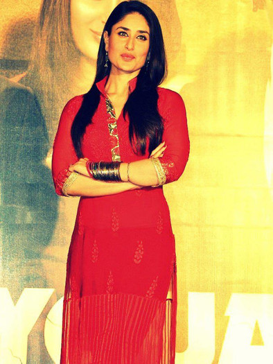 551027_270386733063275_1856537050_n