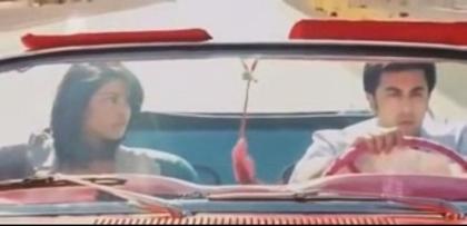 Anjaana Anjaani (21)