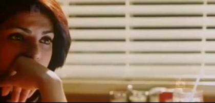 Anjaana Anjaani (74)