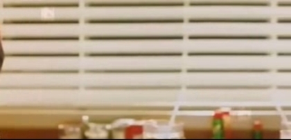 Anjaana Anjaani (75)