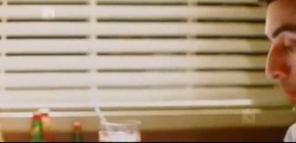 Anjaana Anjaani (77)