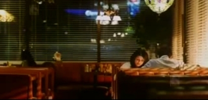 Anjaana Anjaani (82)