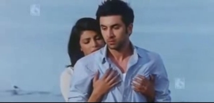 Anjaana Anjaani (114)