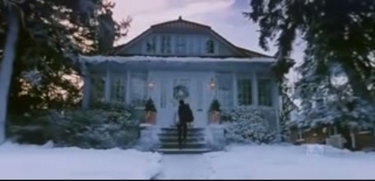 Anjaana Anjaani (190)