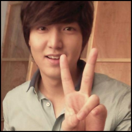 ~ Je vrea 2 pungi cu chipsuri.:))