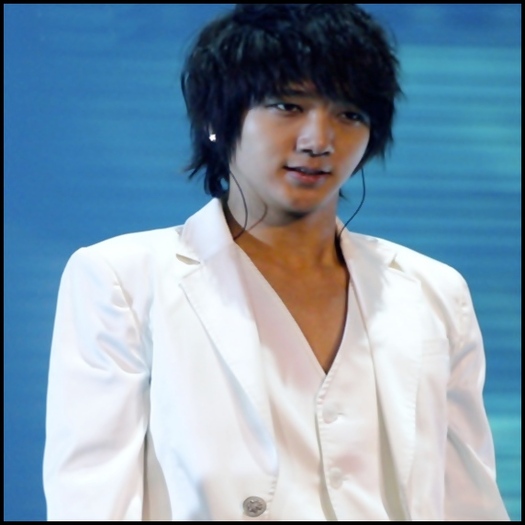 - Are dreptate Min Ho :-w...Chiar asa? :-w...