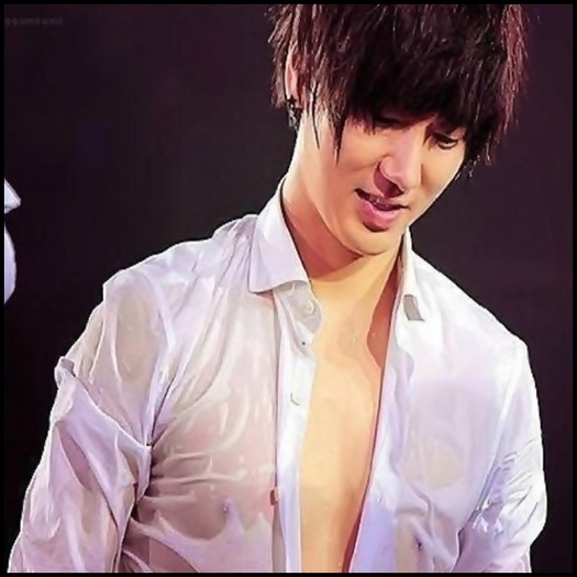 - Opss haa? :-w...da`mi mana sa ma ridic :-w - BEACH  2