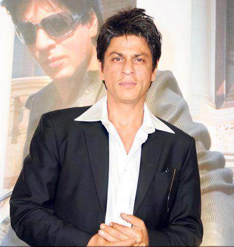 292174_251104371663539_1652320962_n - Shahrukh Khan 3
