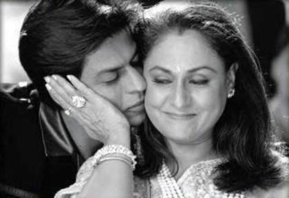 524119_220479294726047_1804925420_n