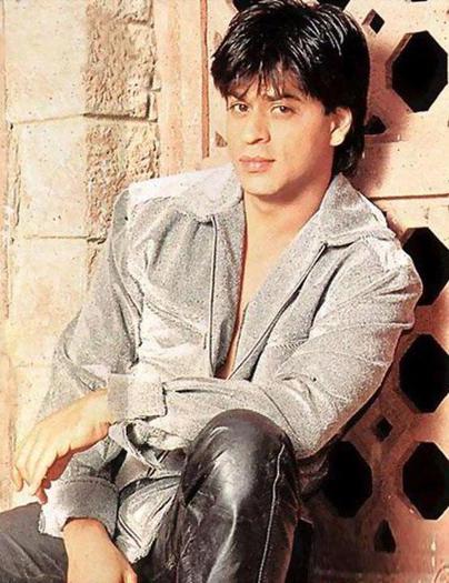 541118_227319537375356_355512530_n