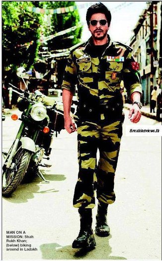 574591_298738640233445_421485485_n - Shahrukh Khan 3