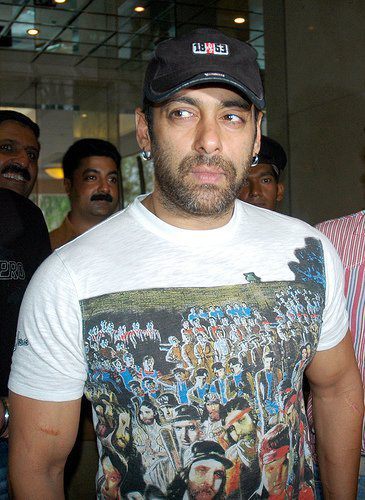 524873_342413655830367_1550115195_n