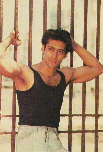 534895_354683951270004_406074247_n